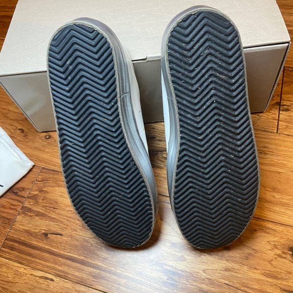 Authentic Golden Goose Hi Star shoes size 37 like new silver sole and camo star - Picture 8 of 10